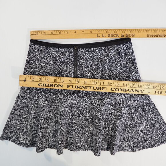 Lululemon Skirt Black Small Floral Zip Stretch Mini Tennis Skater Aline No Liner - Picture 3 of 8